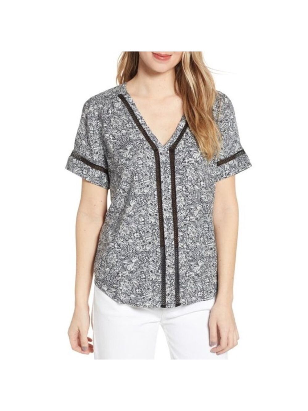 Hinge Pullover V-Neck Blouse